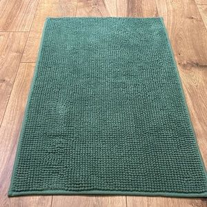 Target bath mat